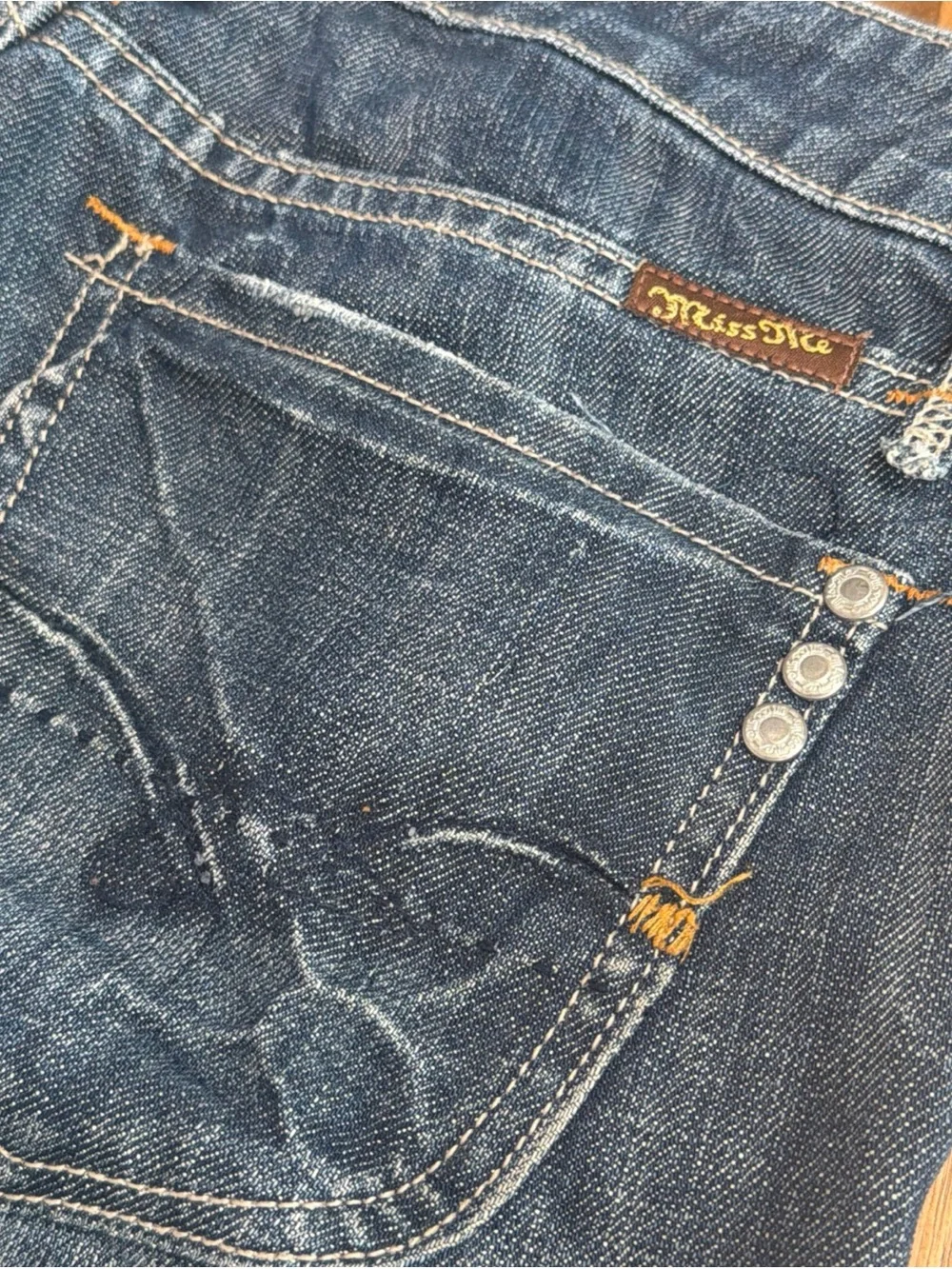Miss Me Bermuda Shorts Women 28 Blue Denim 28 Raw Hem Distressed Y2K Jhorts